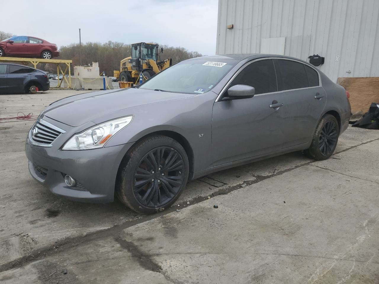 2015 Infiniti Q40
