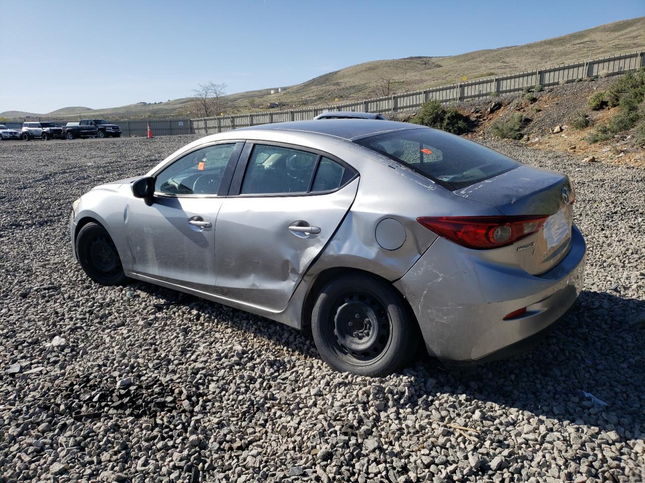 2015 Mazda 3 Sport - Фото 2