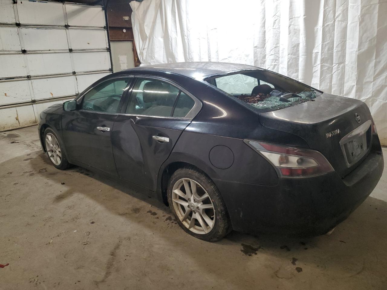 2013 Nissan Maxima S - Image 2