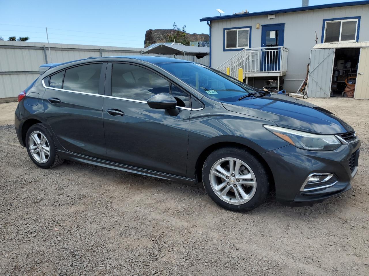 2018 Chevrolet Cruze Lt - Image 4