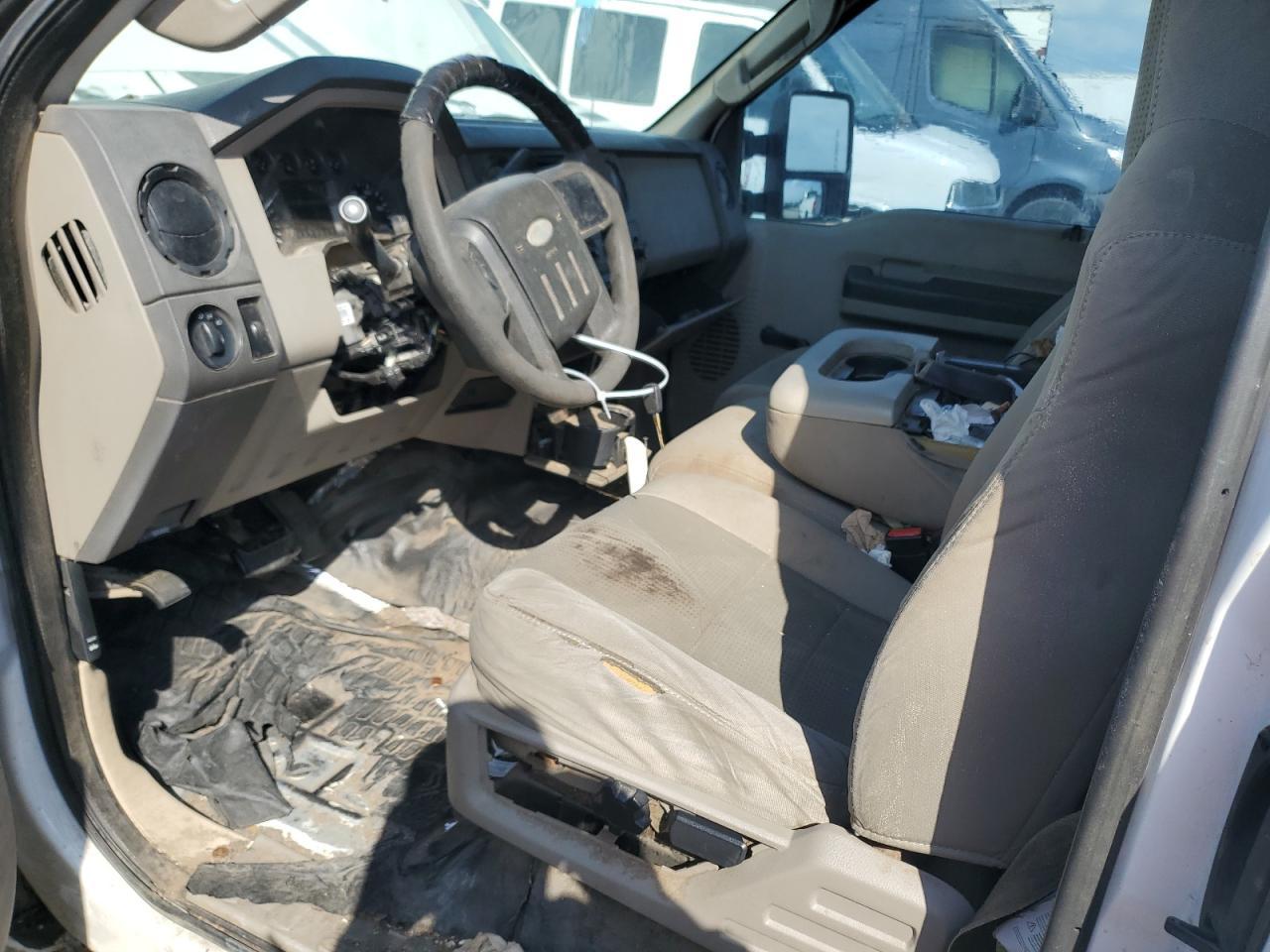 2008 Ford F250 Super Duty - Image 7