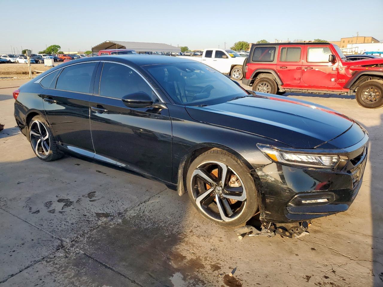 2019 Honda Accord Sport - Image 4