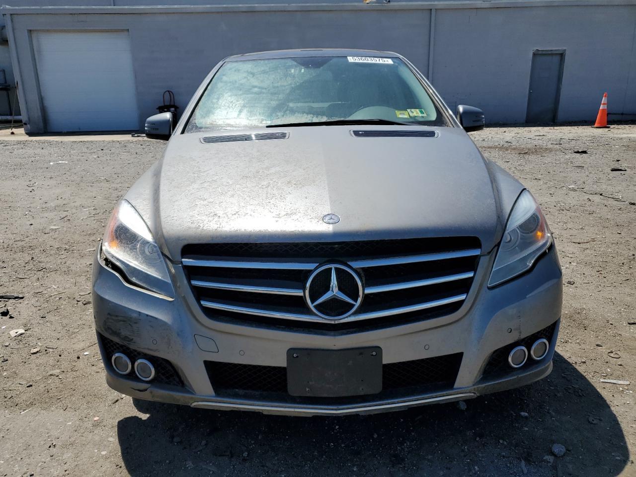 2011 Mercedes-Benz R 350 Bluetec - Image 5