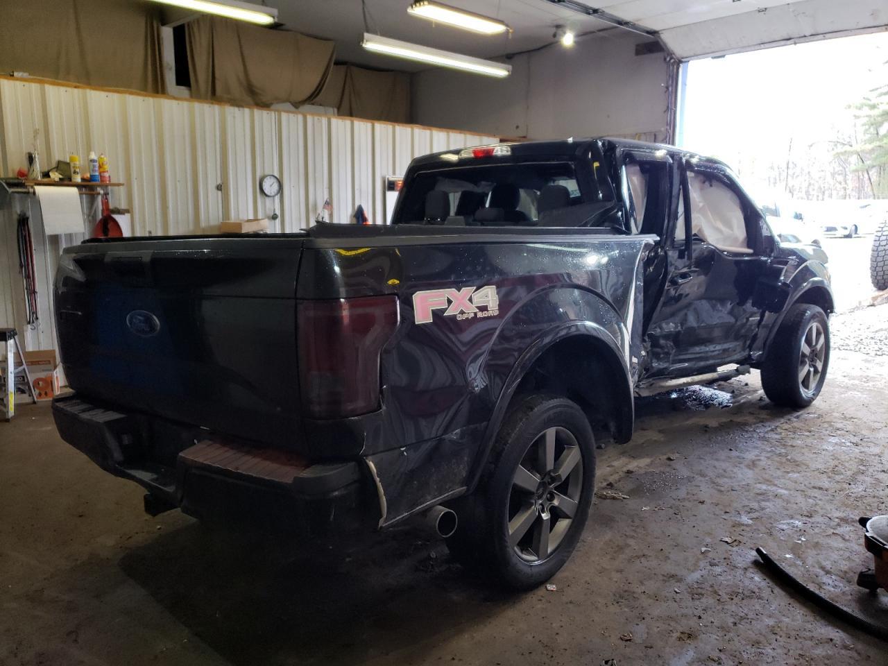 2015 Ford F150 Super Cab - Фото 3