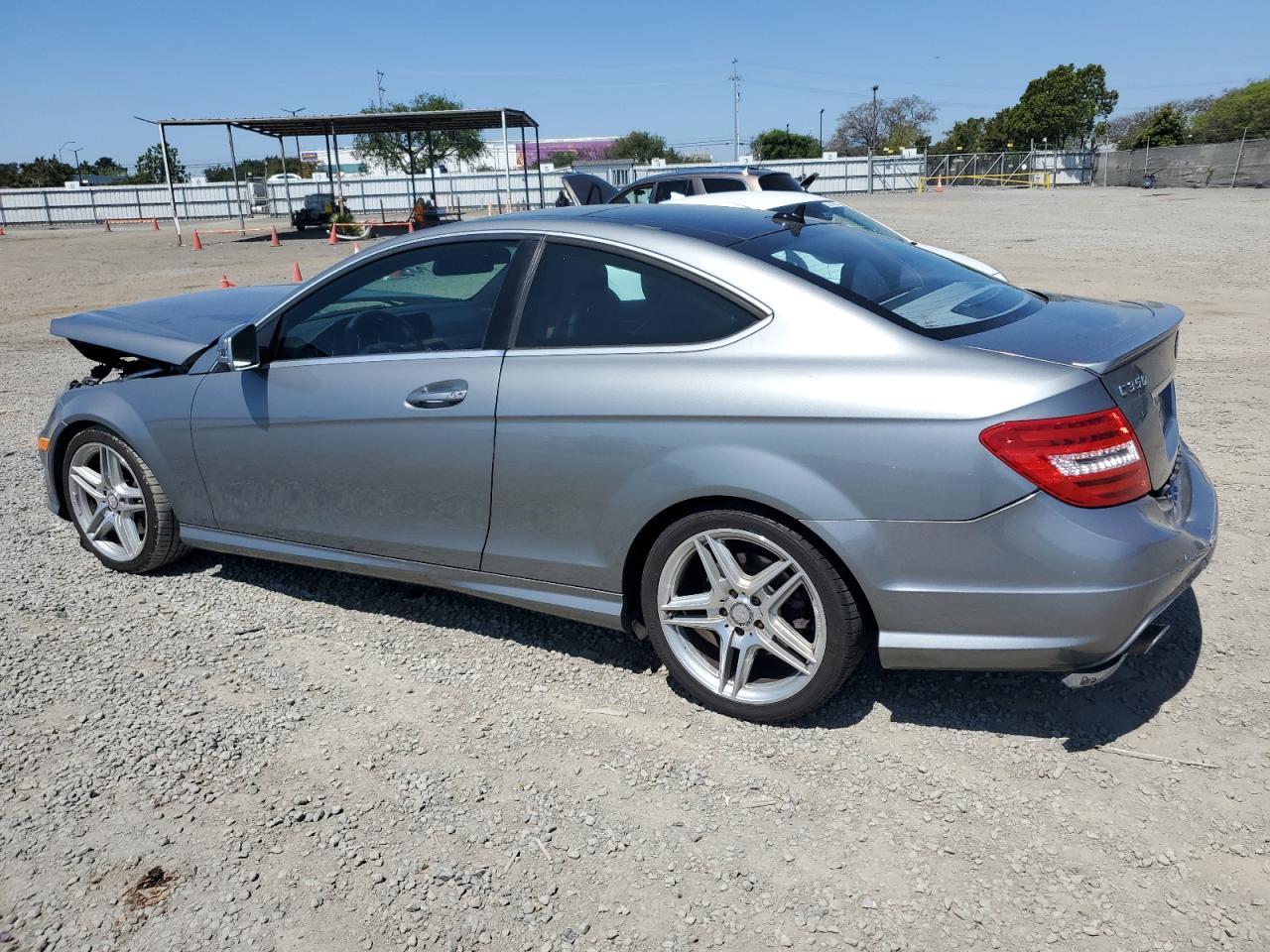 2013 Mercedes-Benz C 350 - Фото 2