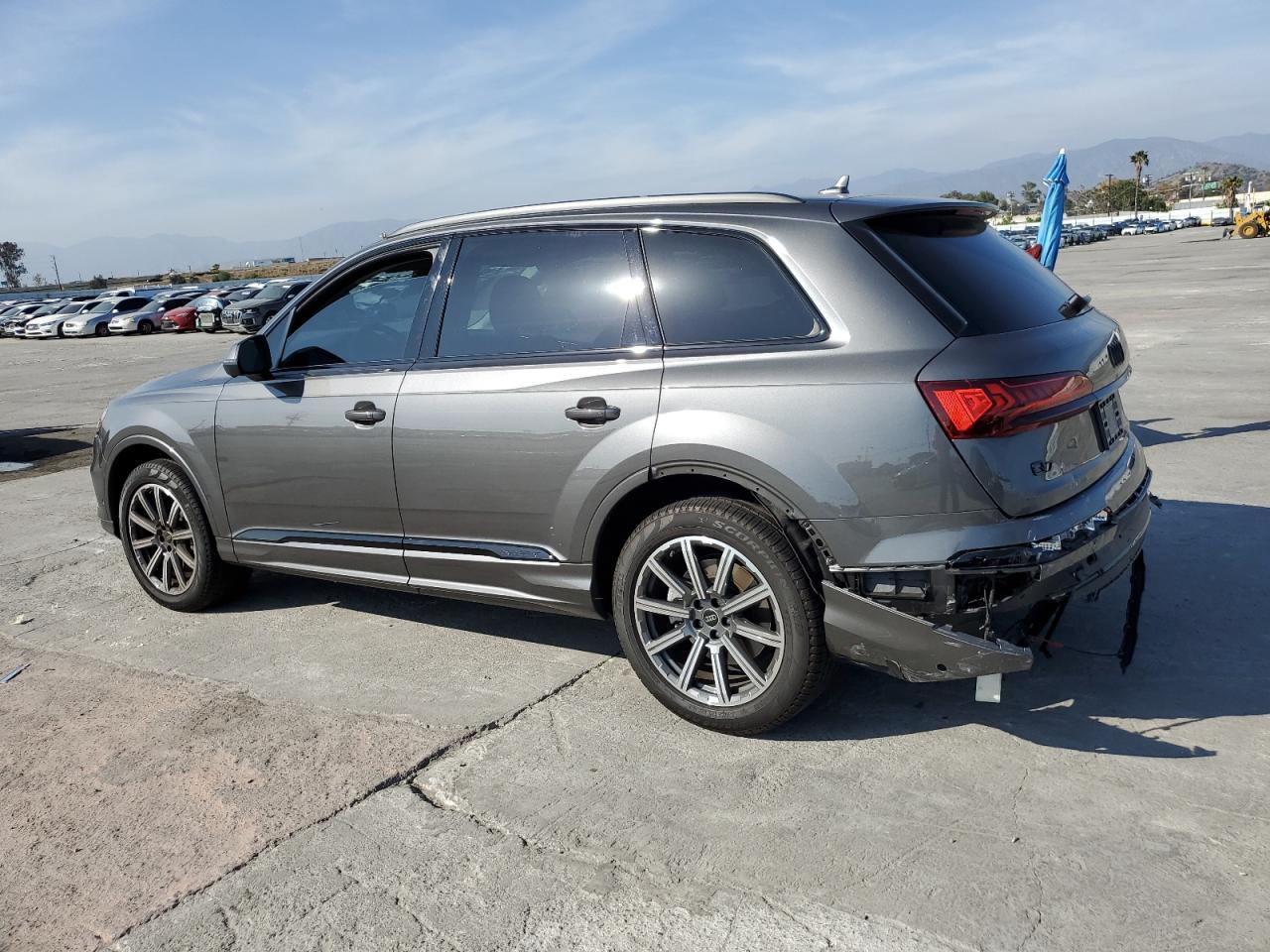 2024 Audi Q7 Premium Plus - Image 2