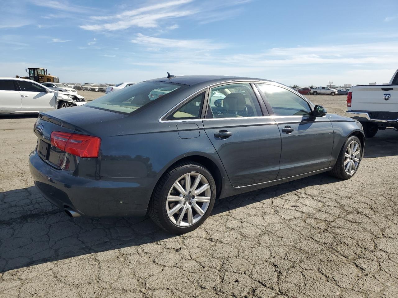 2014 Audi A6 Premium Plus - Фото 3