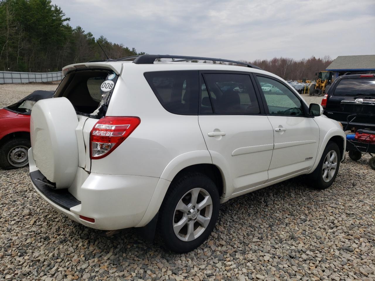 2011 Toyota Rav4 - Фото 3