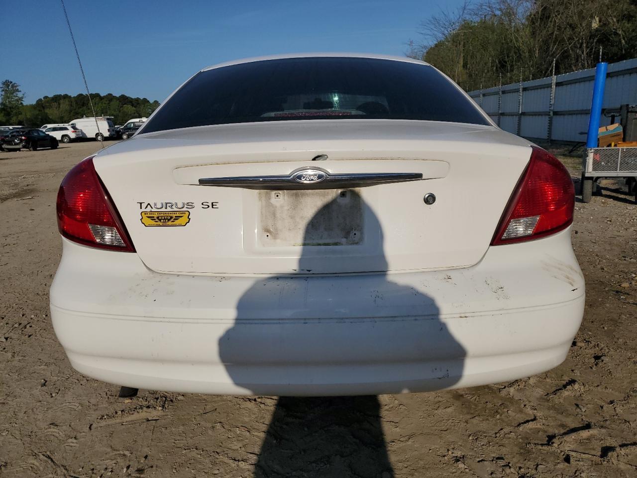 2003 Ford Taurus Se - Фото 6