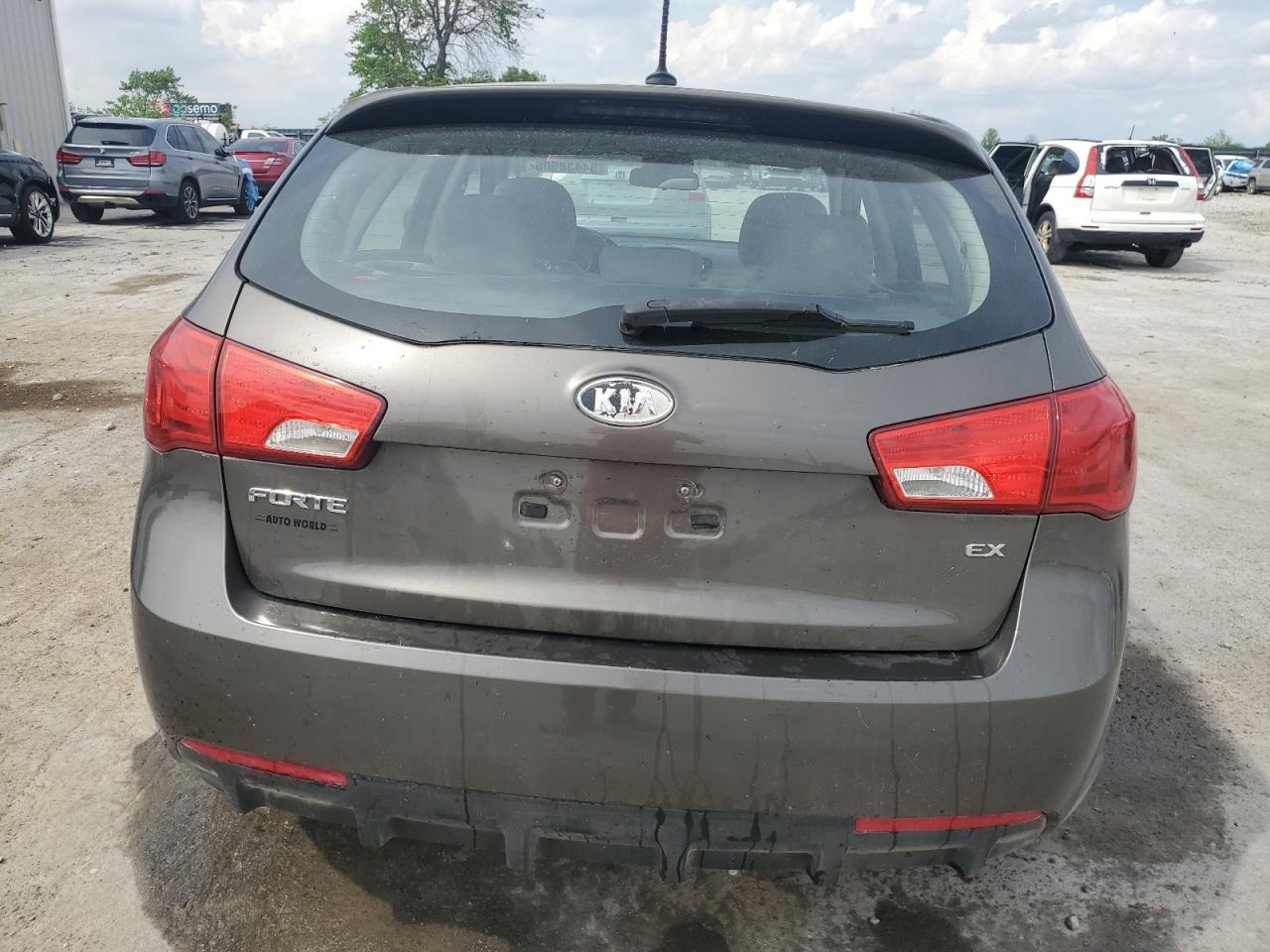 2011 Kia Forte Ex - Фото 6