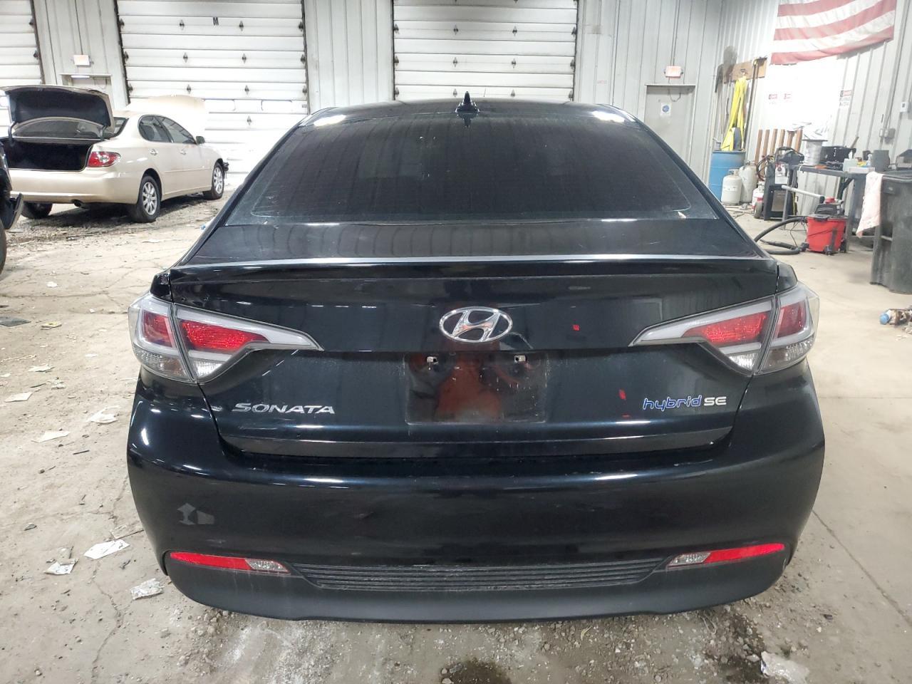 2016 Hyundai Sonata Hybrid - Фото 6