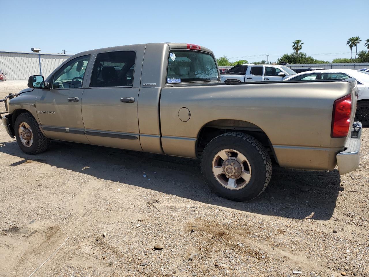 2007 Dodge Ram 1500 - Фото 2