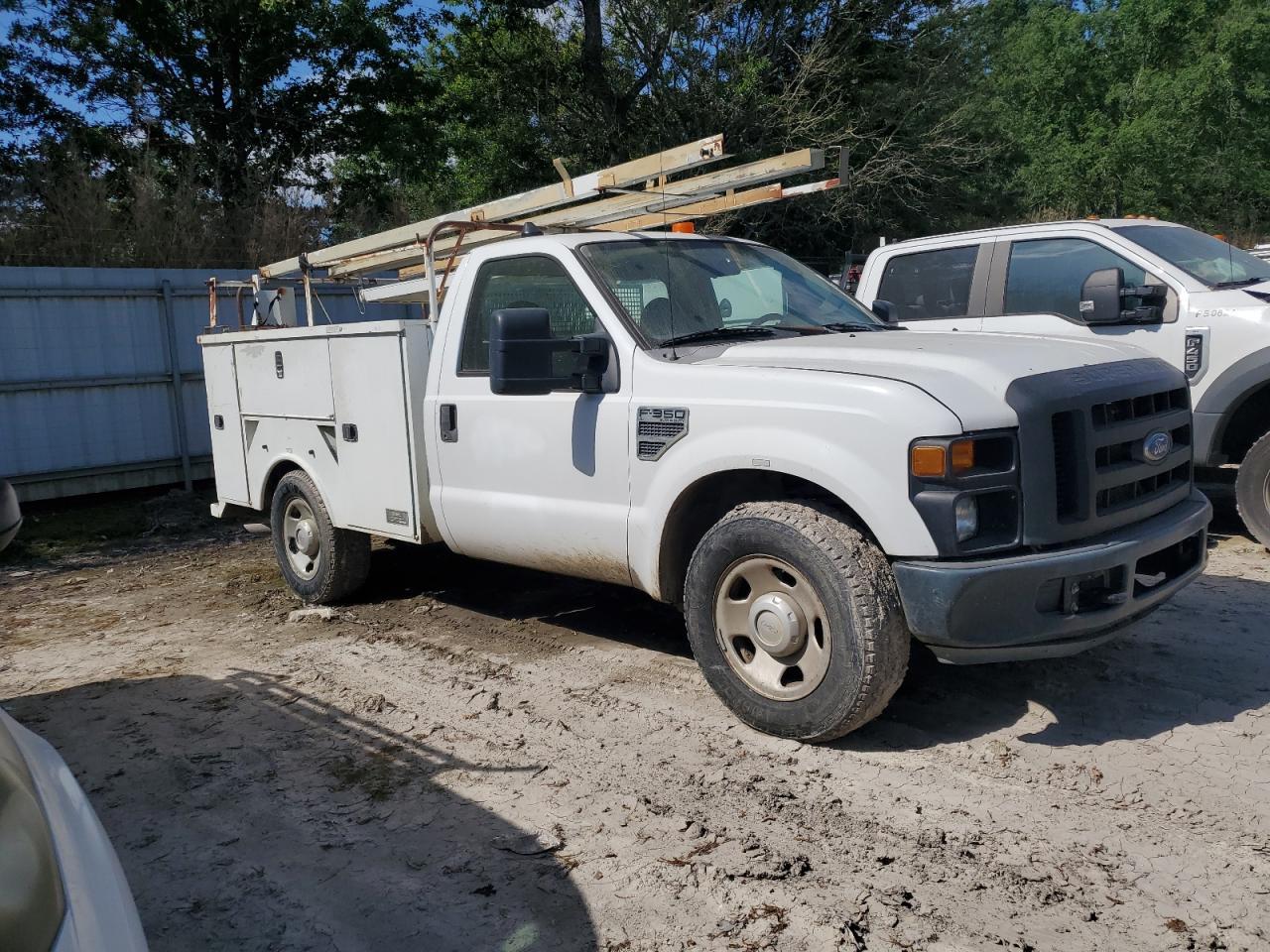 2008 Ford F350 Srw Super Duty - Image 4