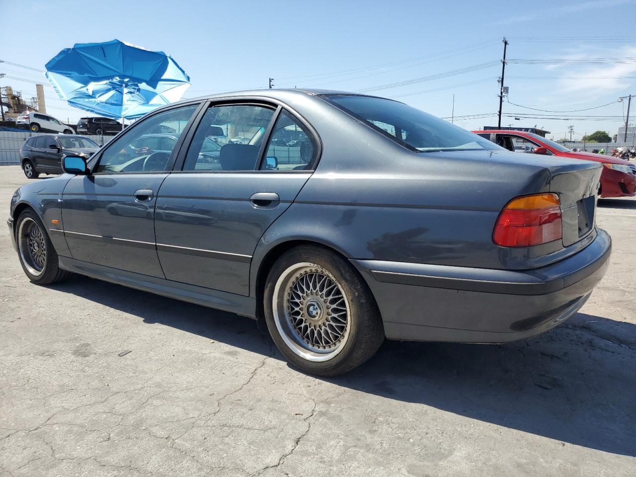 2000 BMW 528 I Automatic - Фото 2