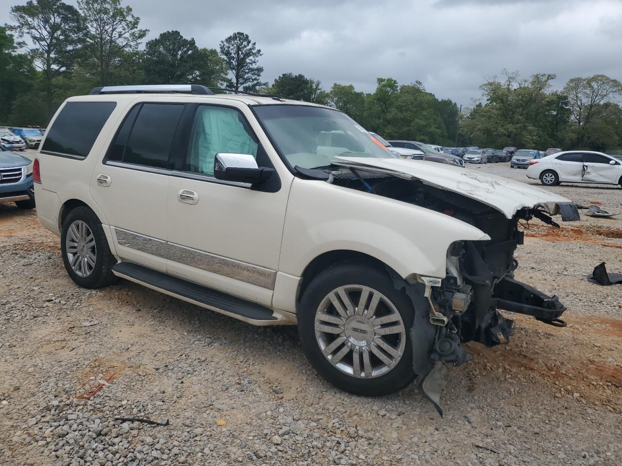 2008 Lincoln Navigator - Image 4