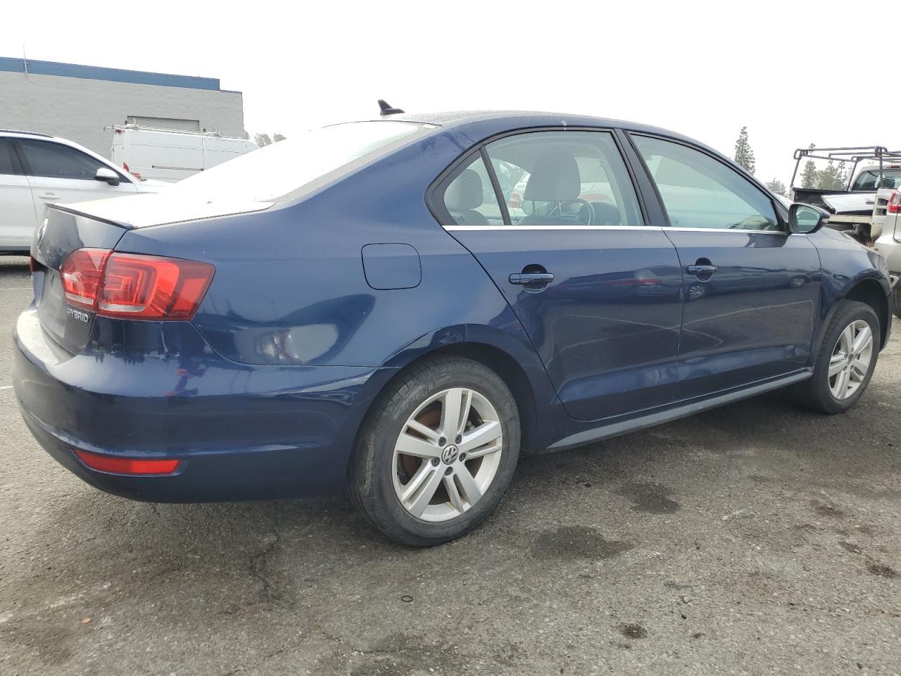 2013 Volkswagen Jetta Hybrid - Фото 3