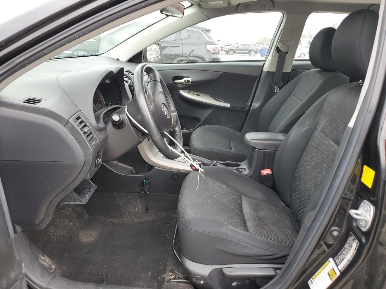 2010 Toyota Corolla Base - Фото 7