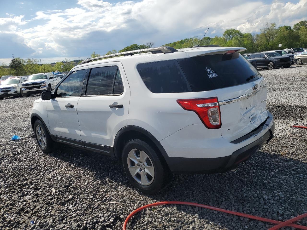 2013 Ford Explorer - Фото 2