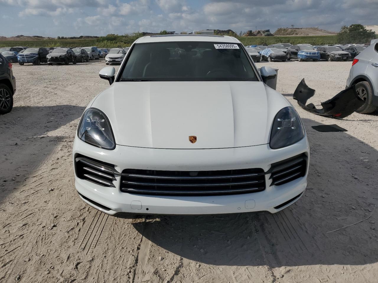 2023 Porsche Cayenne Base - Image 5