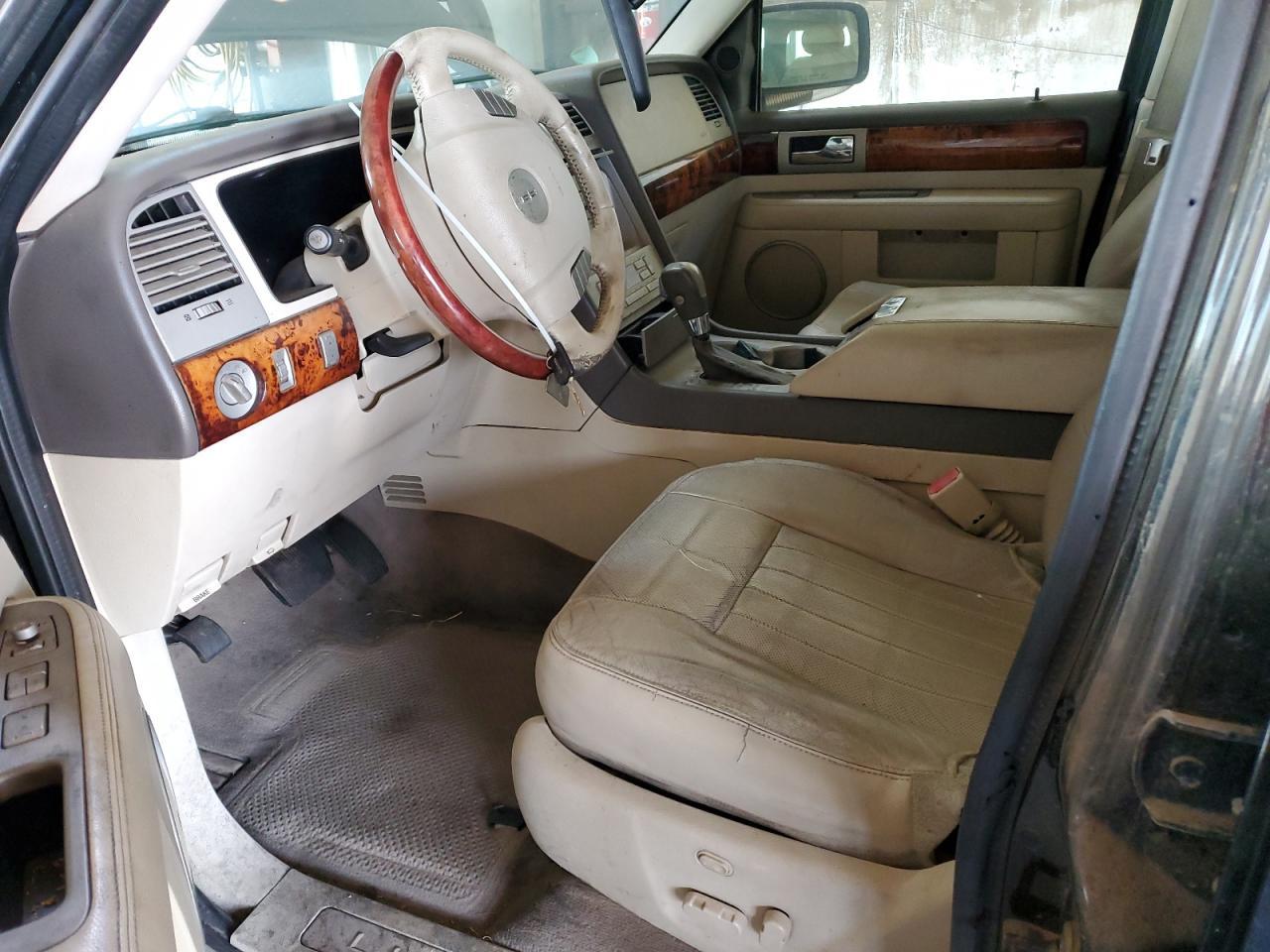 2004 Lincoln Navigator - Фото 7