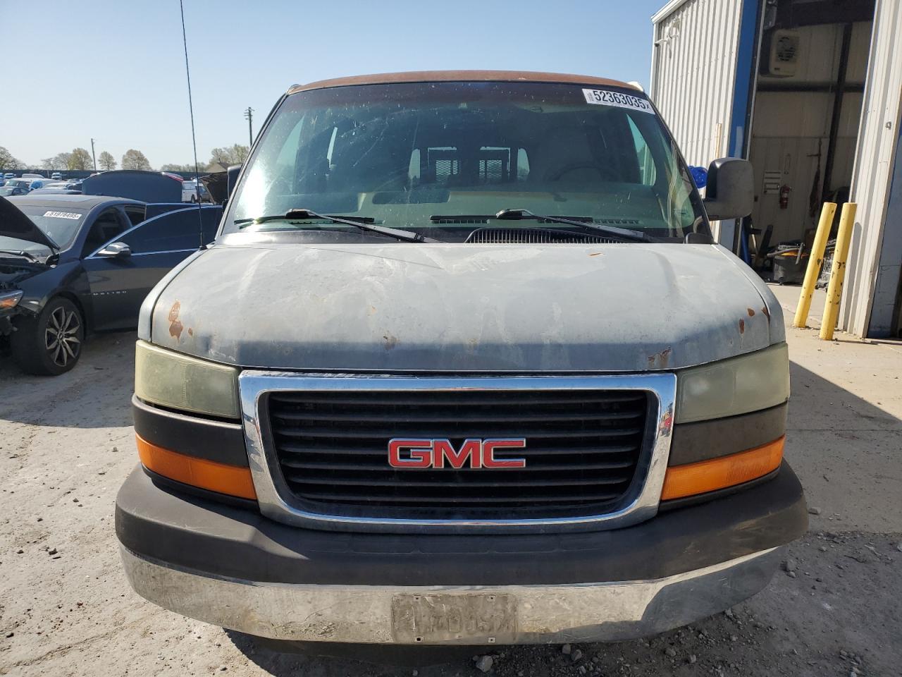 2003 GMC Savana G3500 - Фото 5