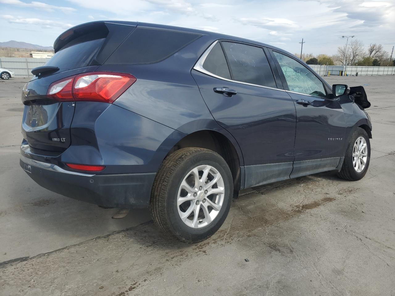 2018 Chevrolet Equinox Lt - Фото 3
