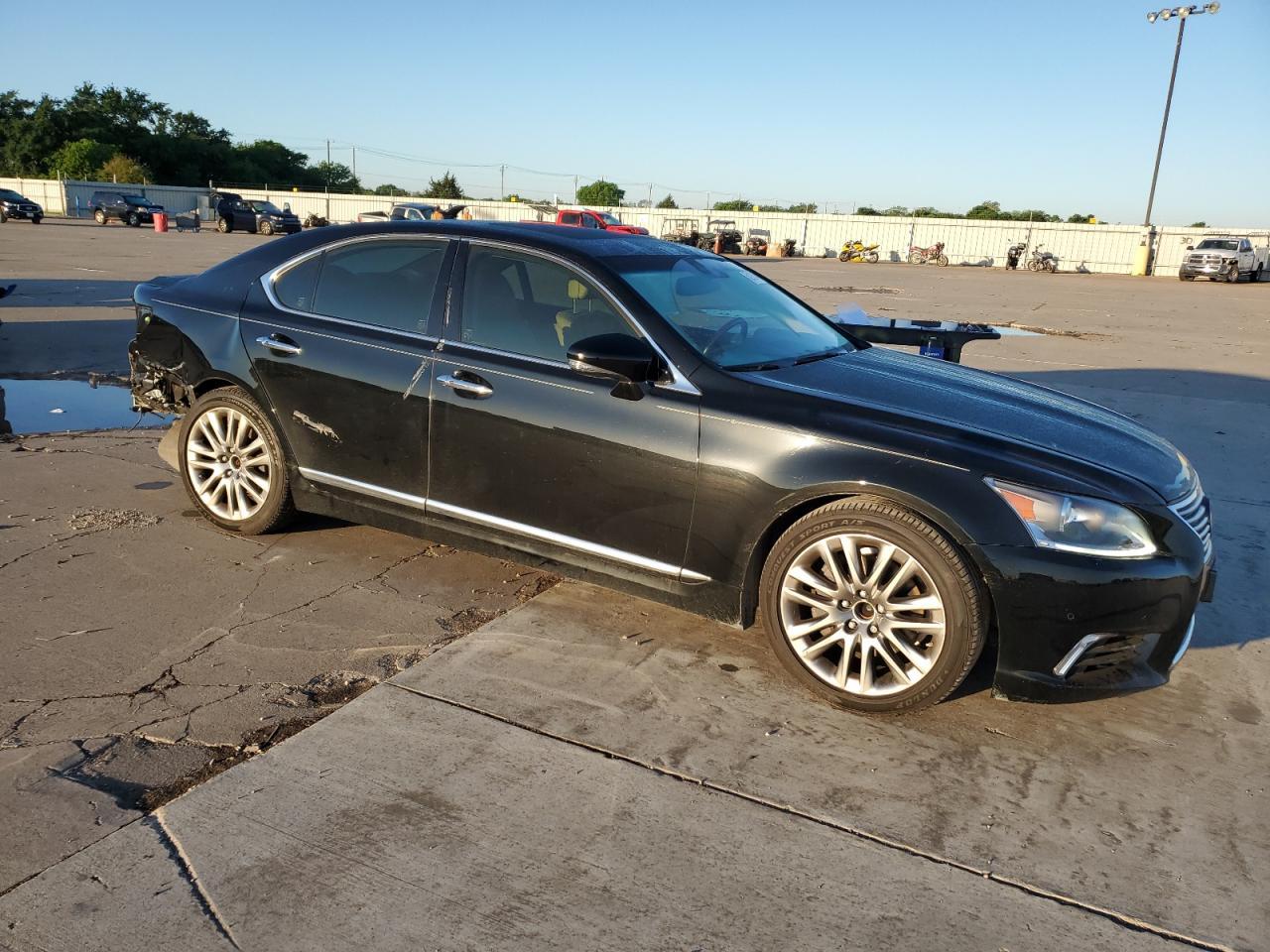 2015 Lexus Ls 460 - Image 4