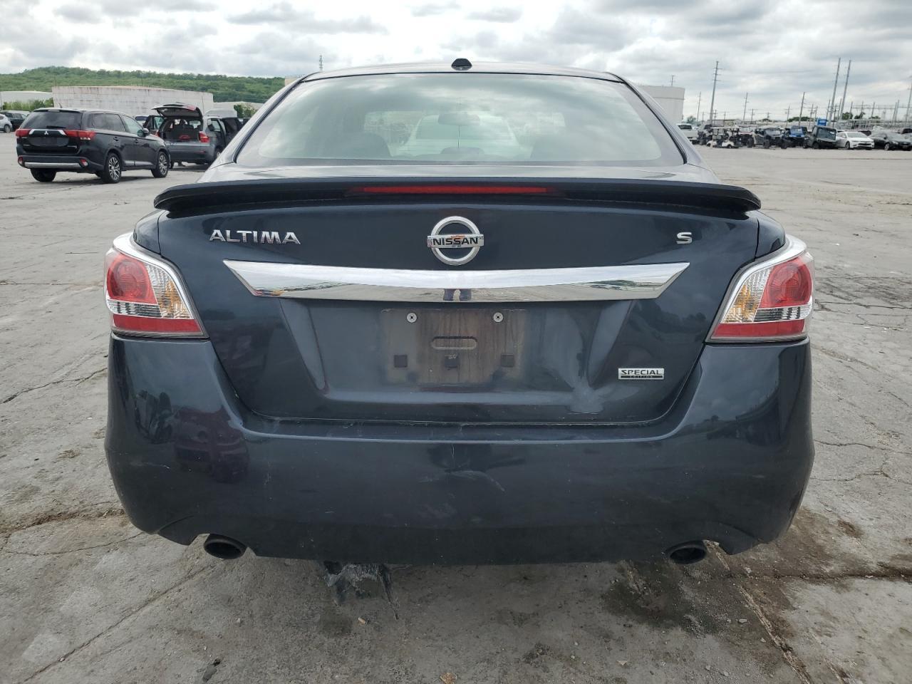 2015 Nissan Altima 2.5 - Фото 6