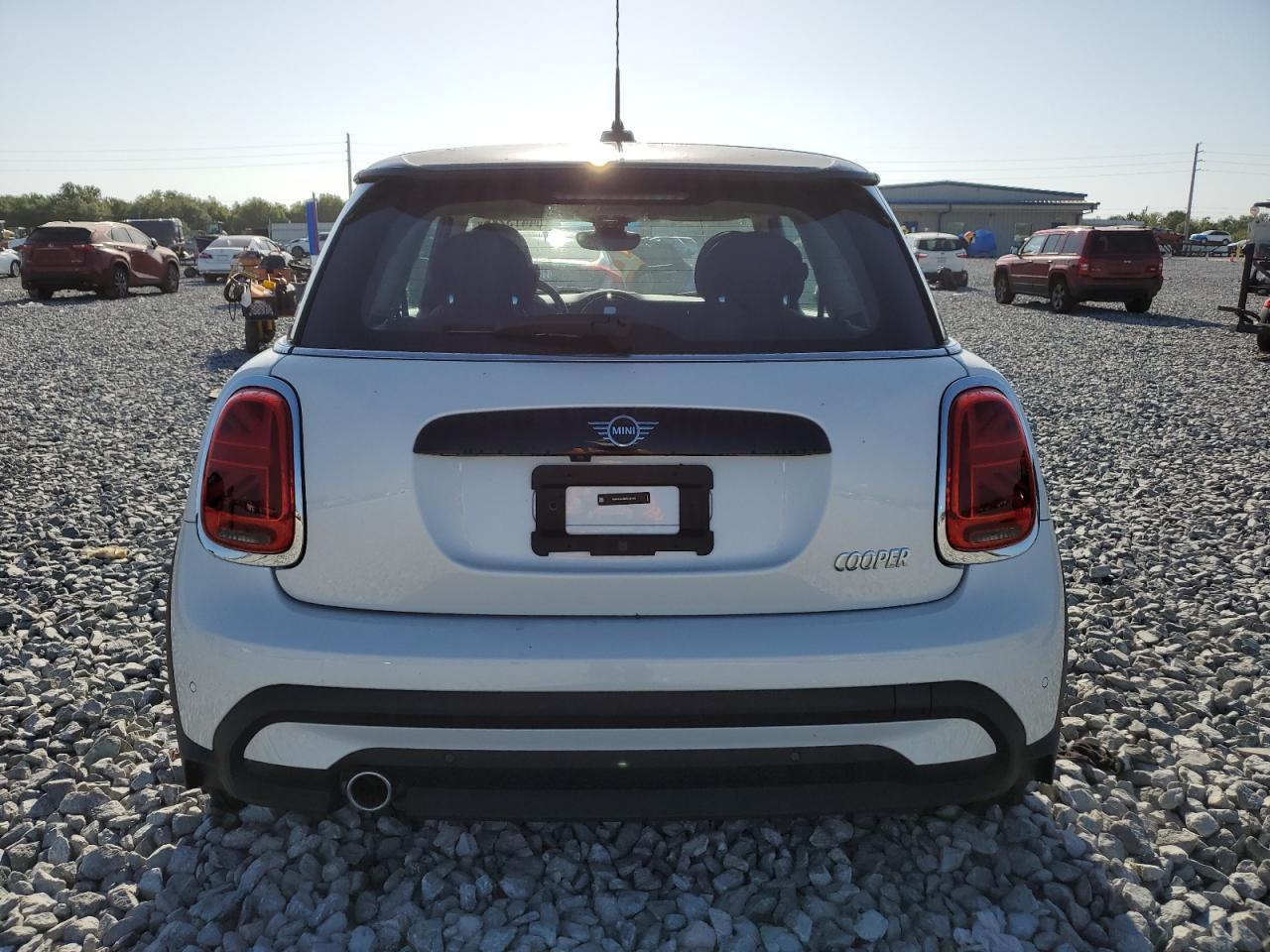 2024 Mini Cooper - Image 6