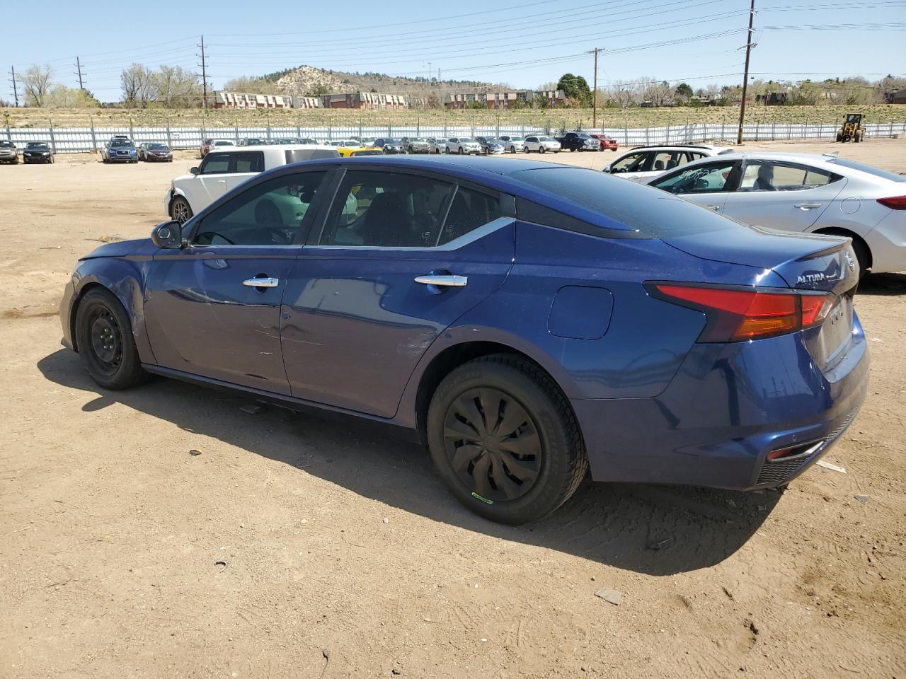 2021 Nissan Altima S - Image 2