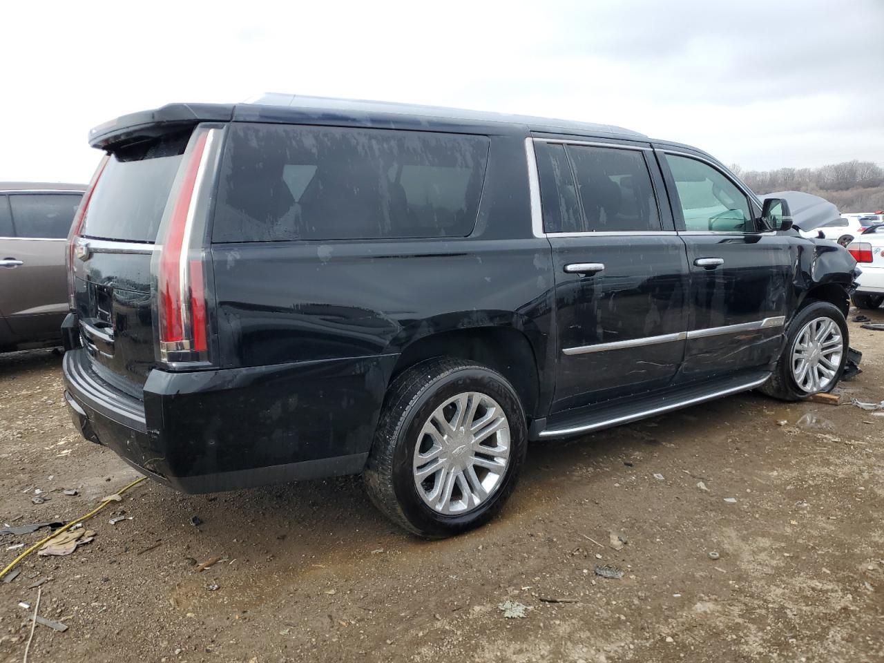 2017 Cadillac Escalade Esv - Image 3