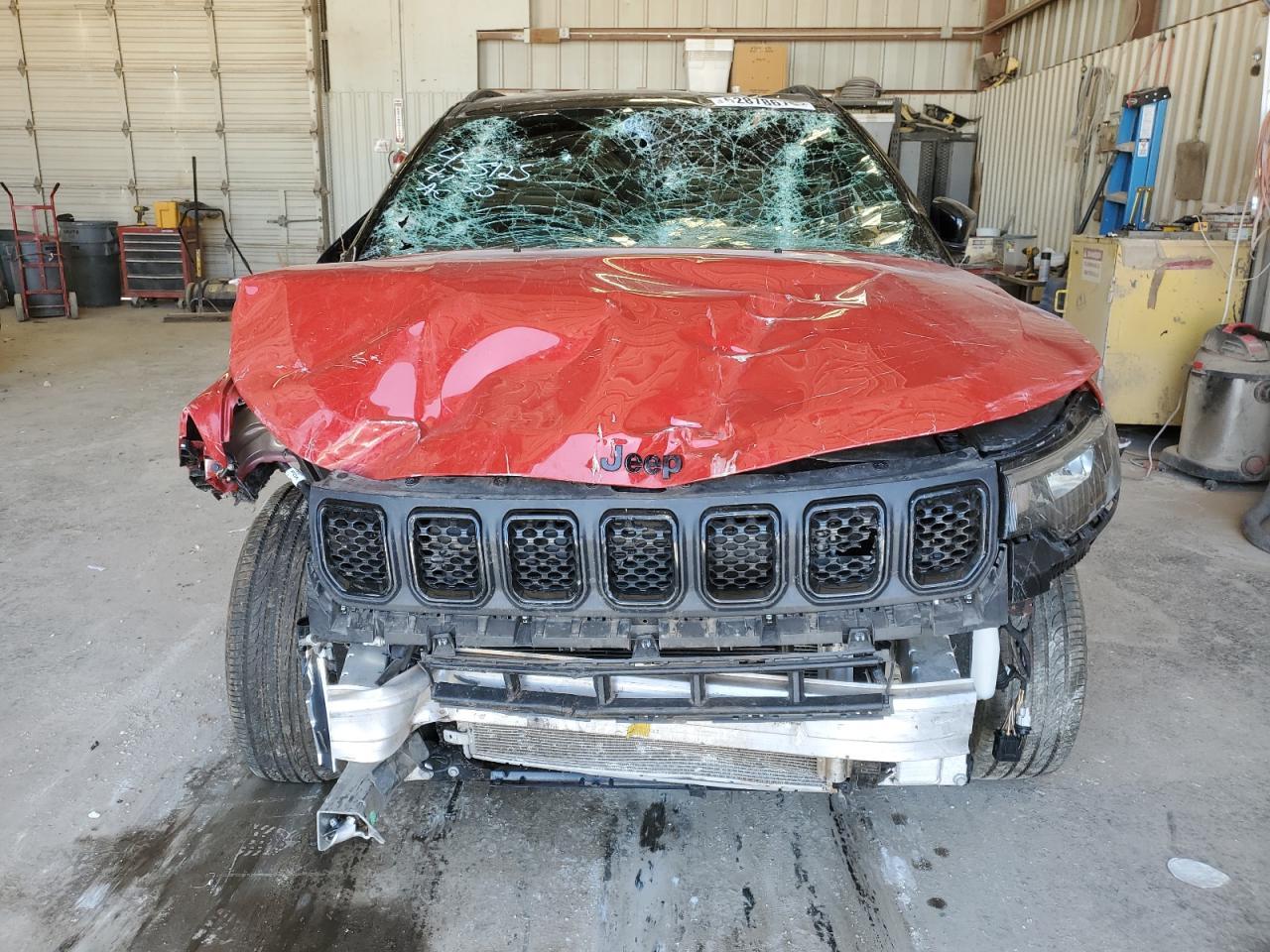 2023 Jeep Compass Latitude - Фото 5