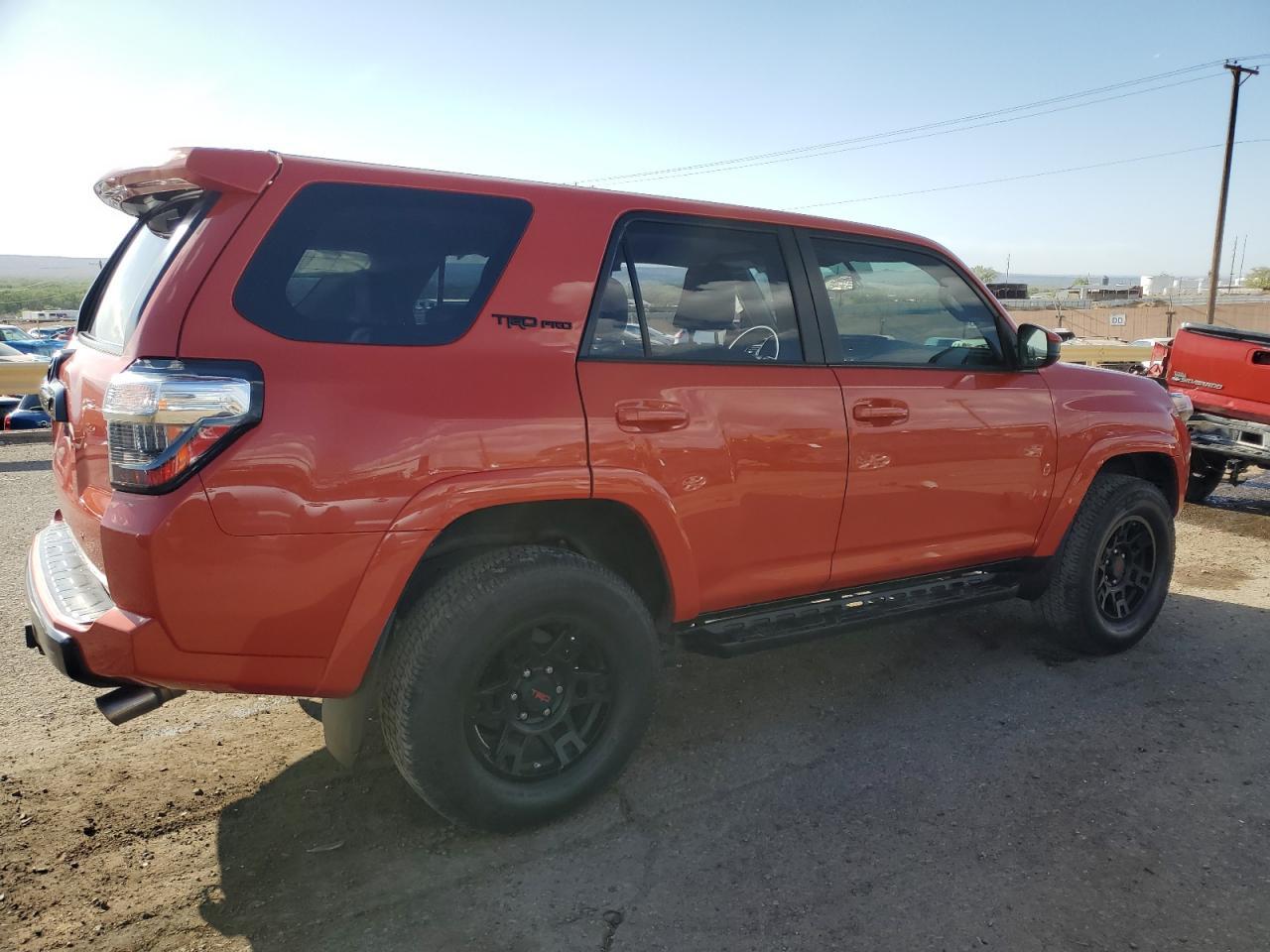 2015 Toyota 4Runner Sr5/Sr5 Premium - Image 3
