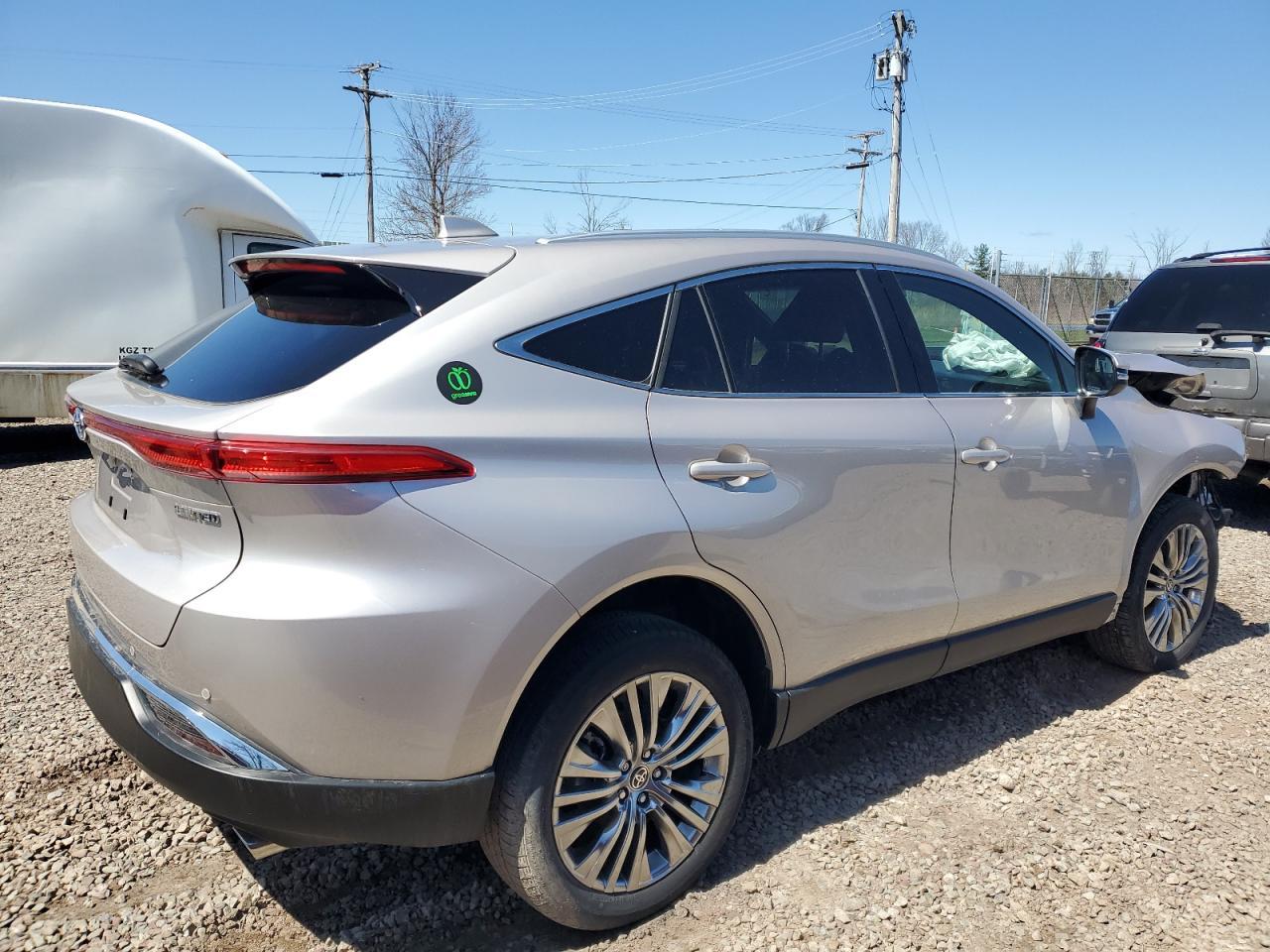 2023 Toyota Venza Le - Фото 3