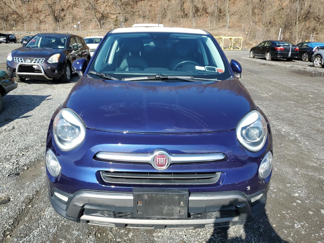 2017 Fiat 500X Trekking - Image 5