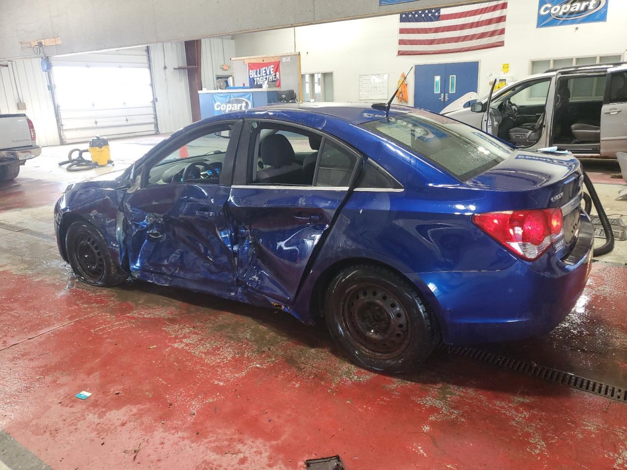 2012 Chevrolet Cruze - Фото 2