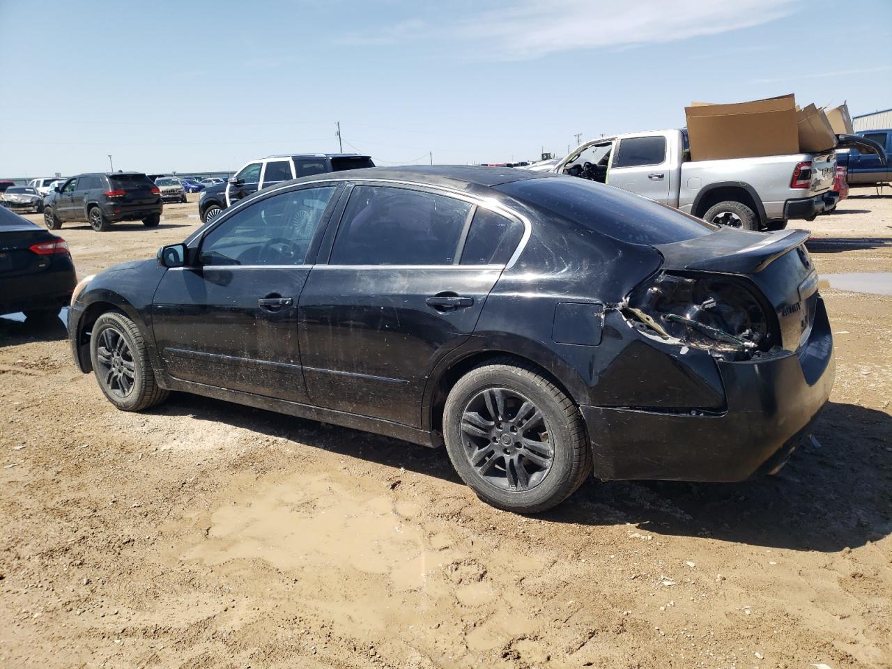 2012 Nissan Altima Base - Image 2
