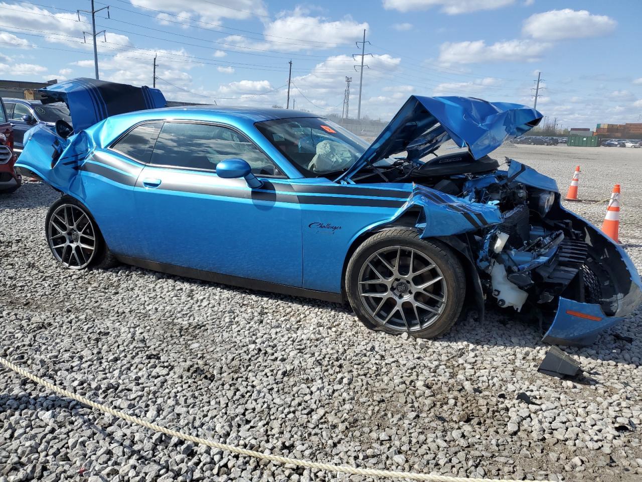 2016 Dodge Challenger R/T - Image 4
