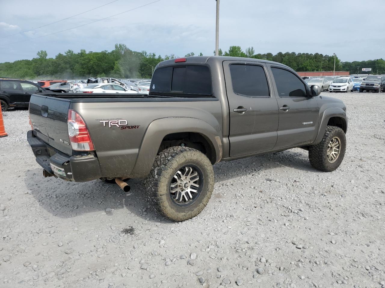 2010 Toyota Tacoma Double Cab - Image 3