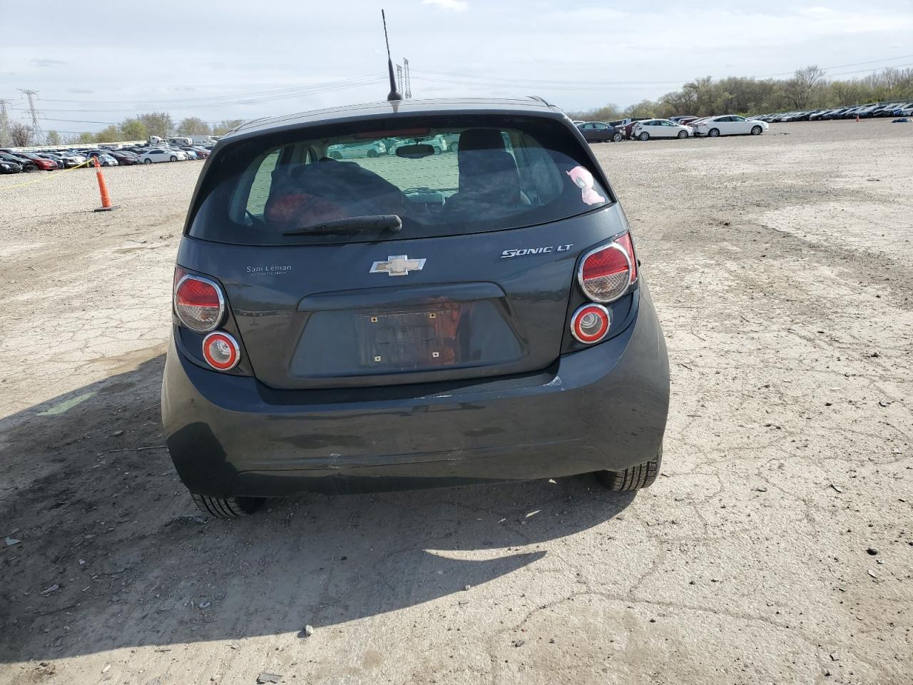 2014 Chevrolet Sonic Lt - Фото 6