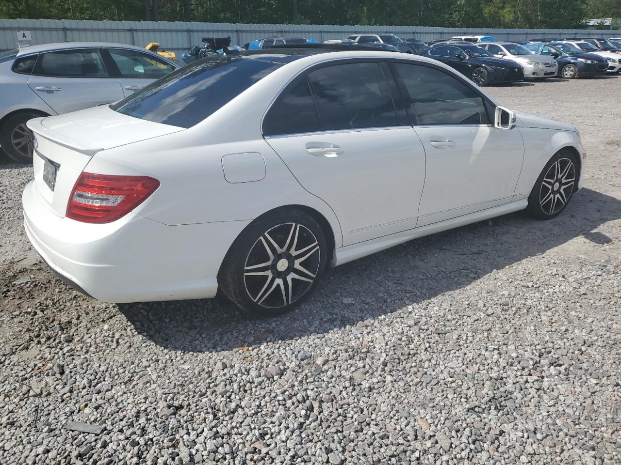 2013 Mercedes-Benz C 250 - Фото 3