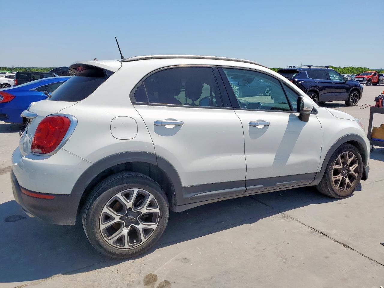 2018 Fiat 500X Trekking - Фото 3
