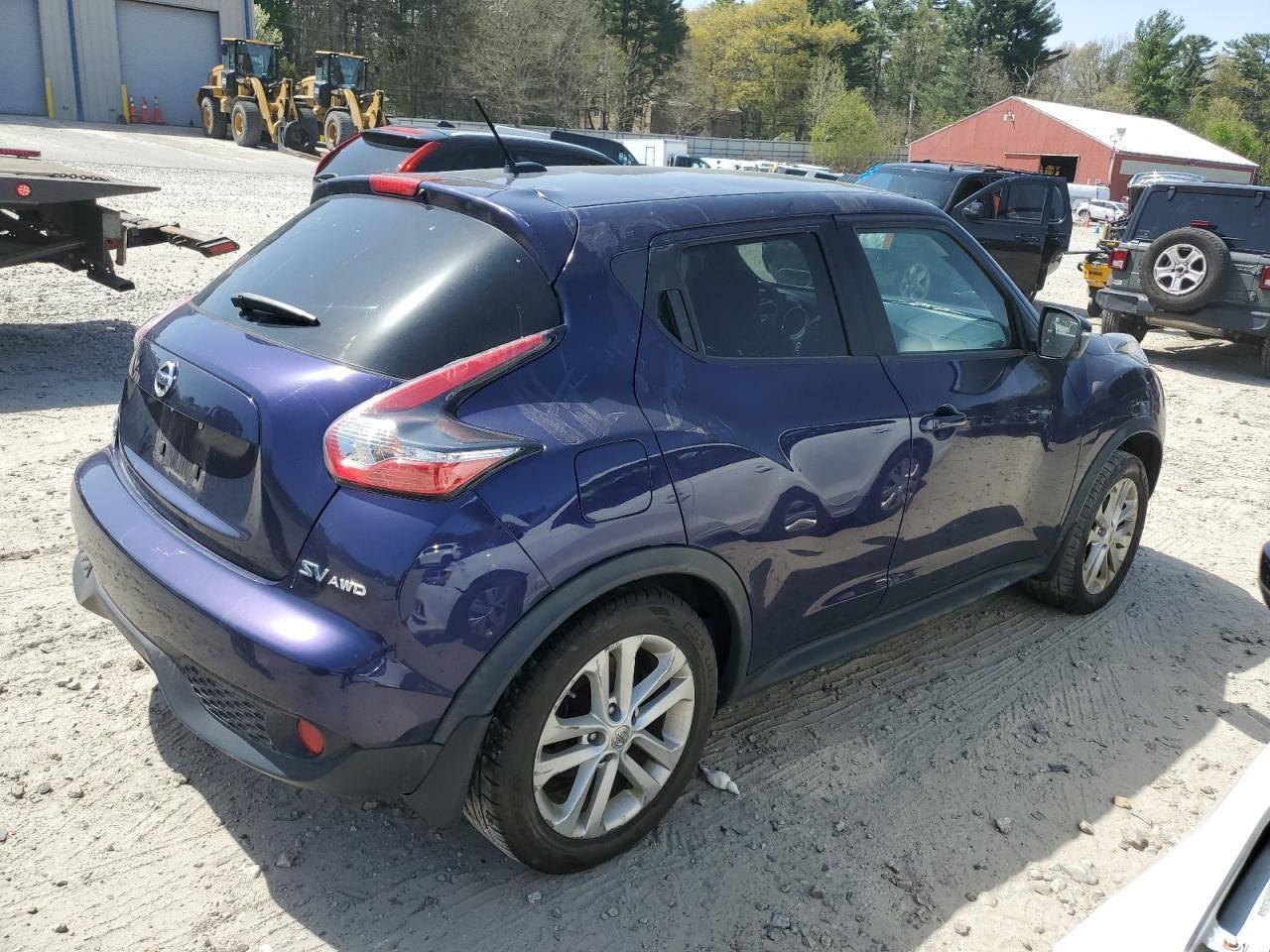 2015 Nissan Juke S - Фото 3