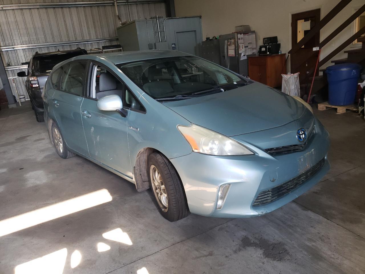 2014 Toyota Prius V - Фото 4