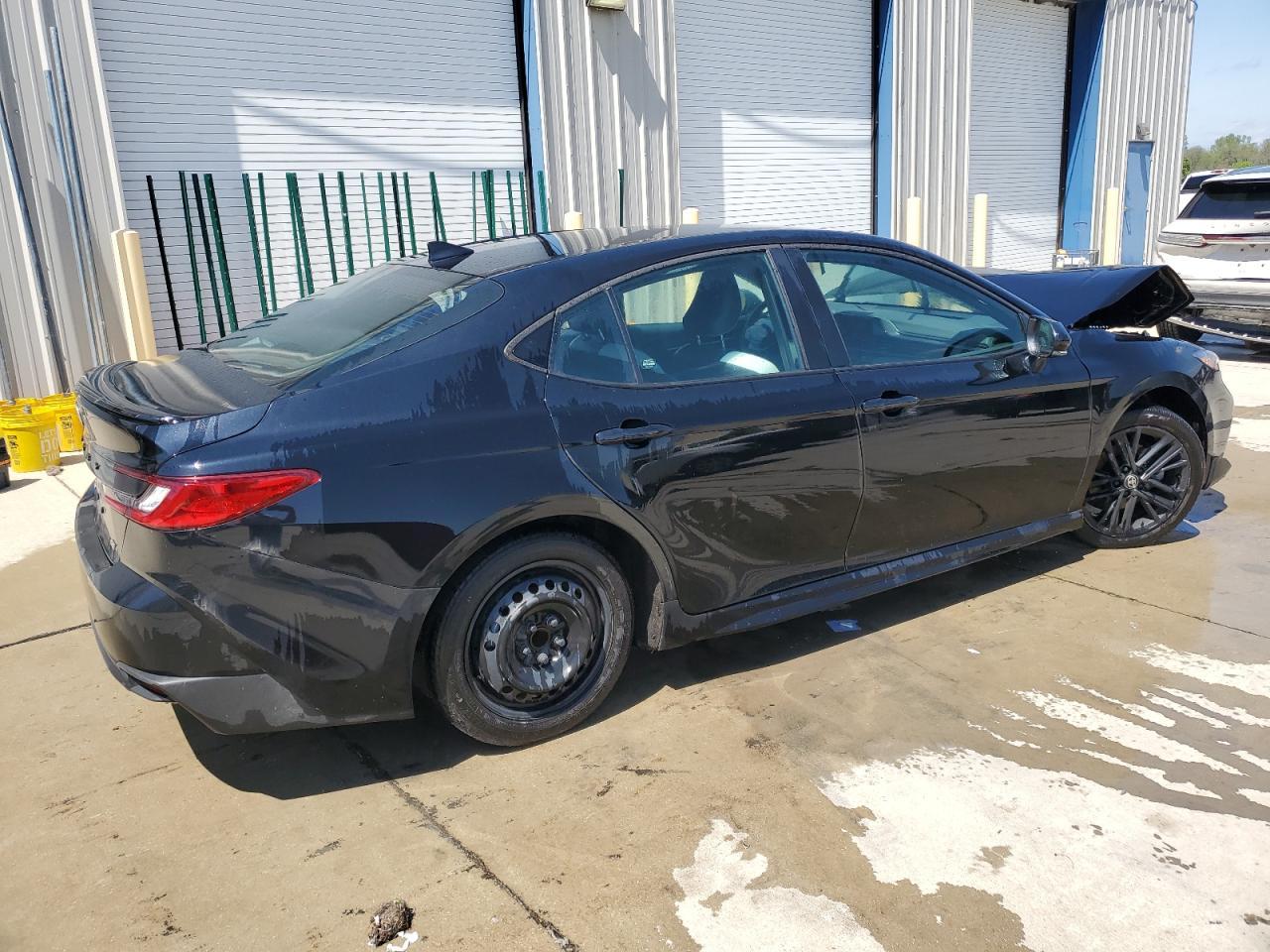 2025 Toyota Camry Xse - Image 3