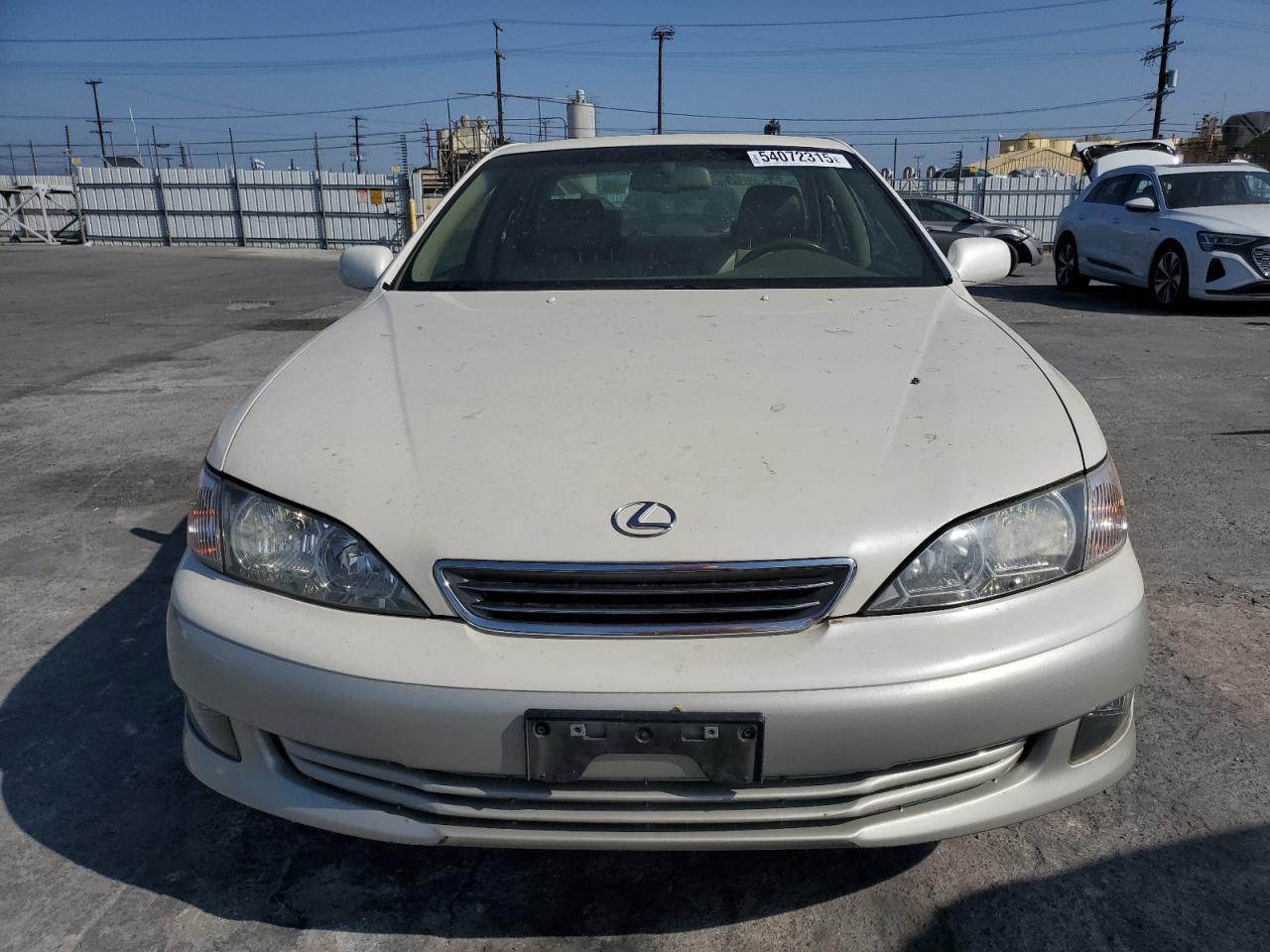 2000 Lexus Es 300 - Image 5