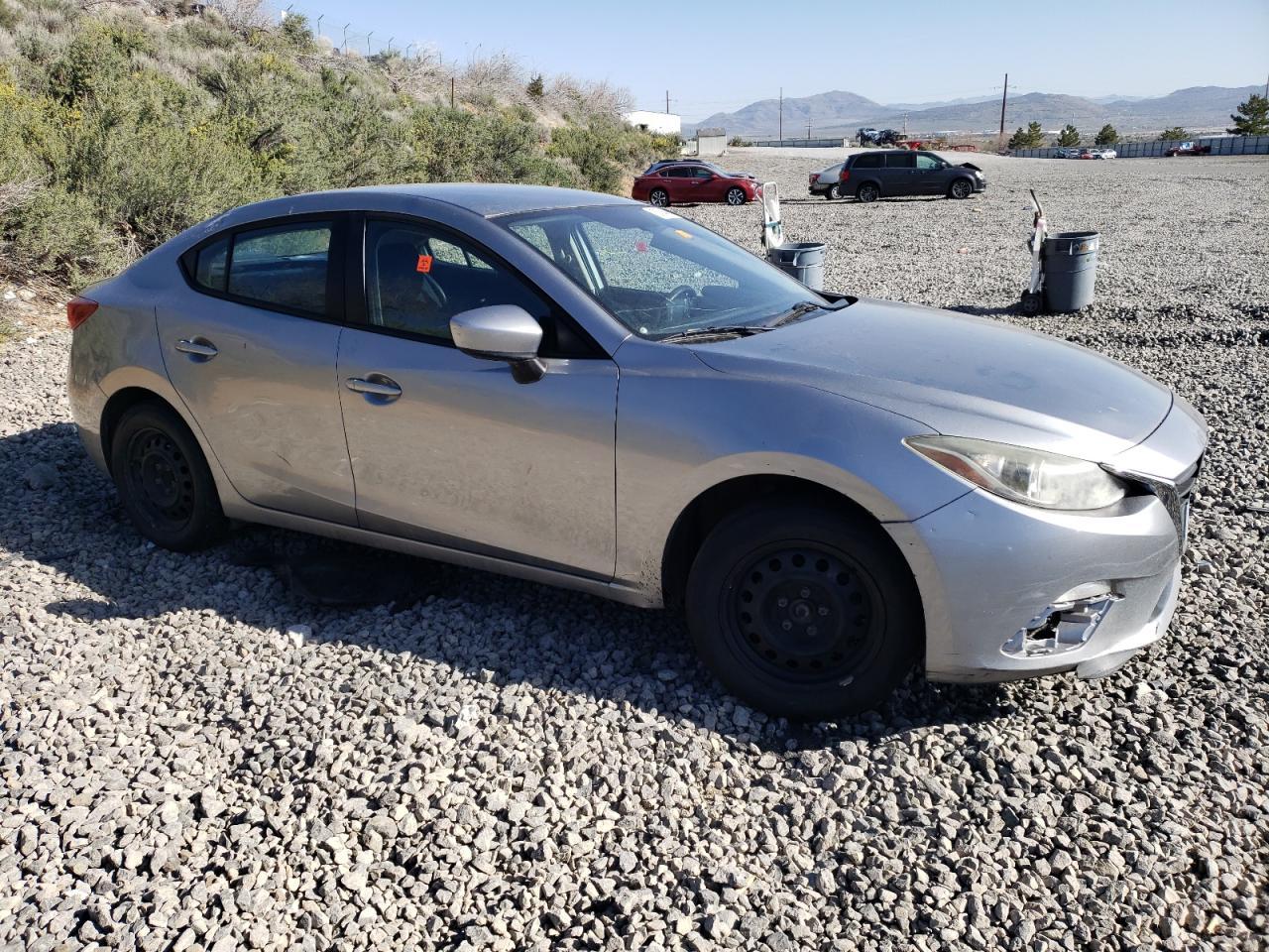 2015 Mazda 3 Sport - Фото 4