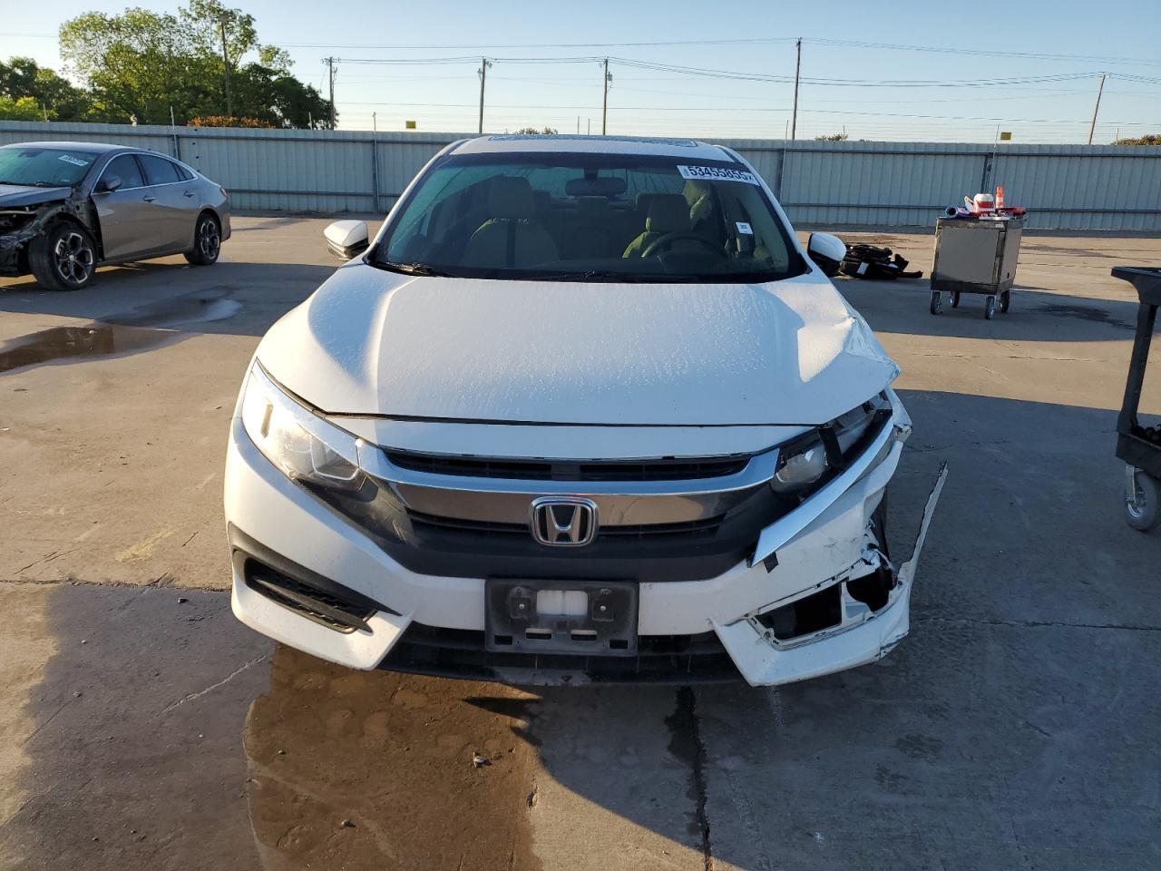 2017 Honda Civic Ex - Image 5