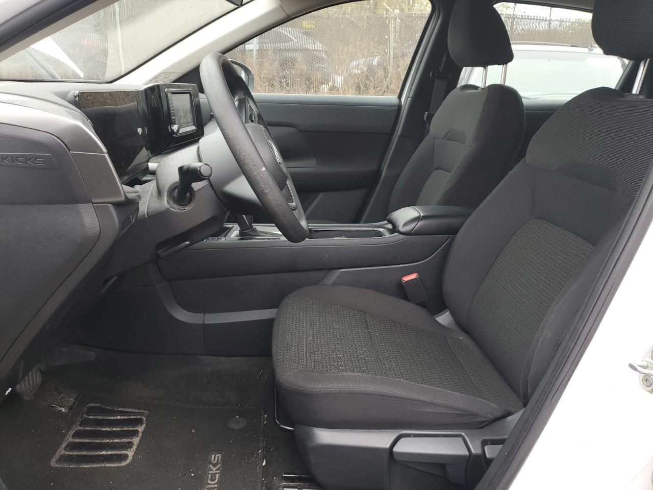 2025 Nissan Kicks S - Image 7