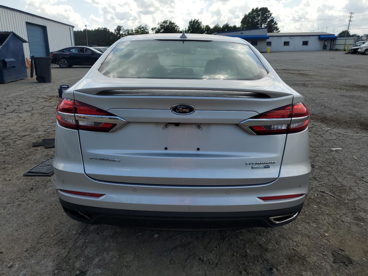 2019 Ford Fusion Titanium - Фото 6